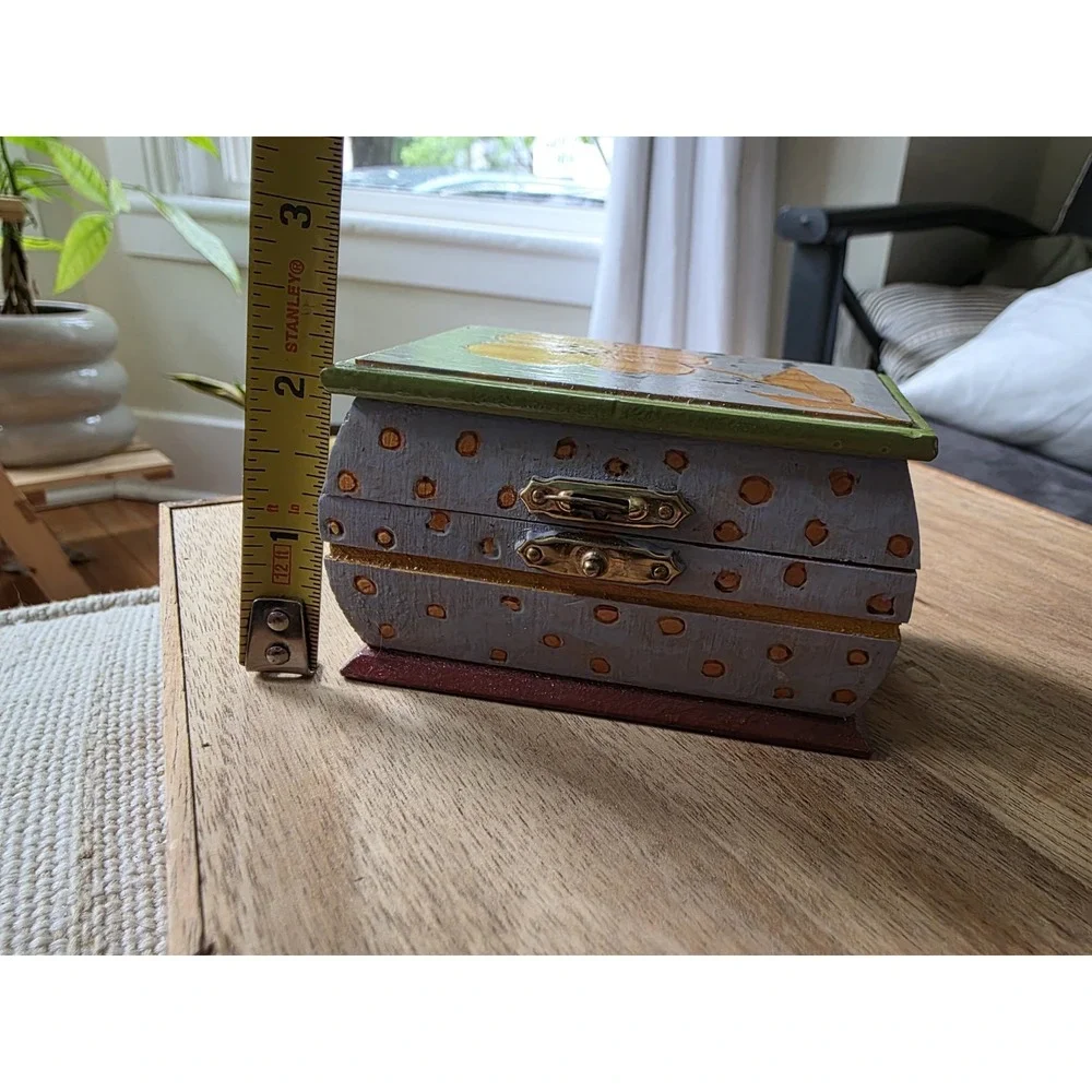 Artisan Hand-Painted Signed Wooden Keepsake Trinket Box Size 3